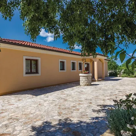 4 Bedroom In Vakantiehuis